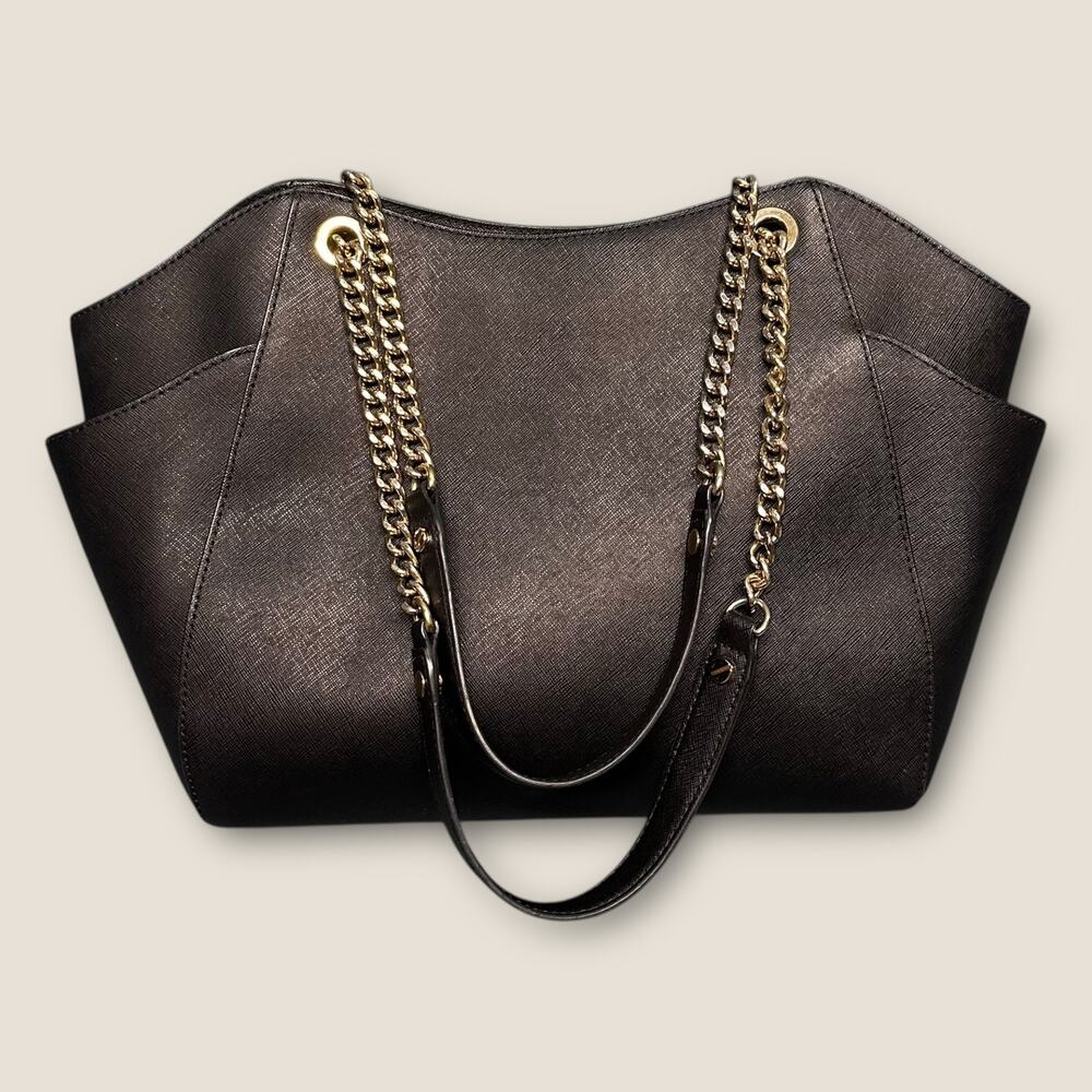 Michael Kors Jet Set East West Black Leather Tote Bag with Gold Chain Straps - Picture 4 of 5